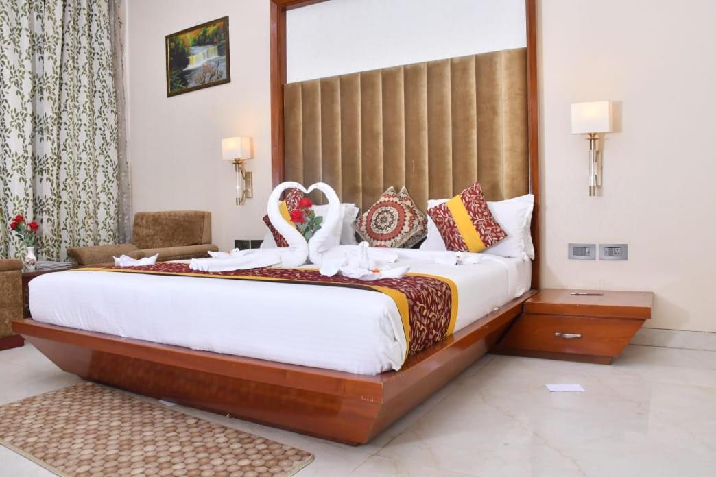 Moon And Mars Resort Tilsahri Esterno foto