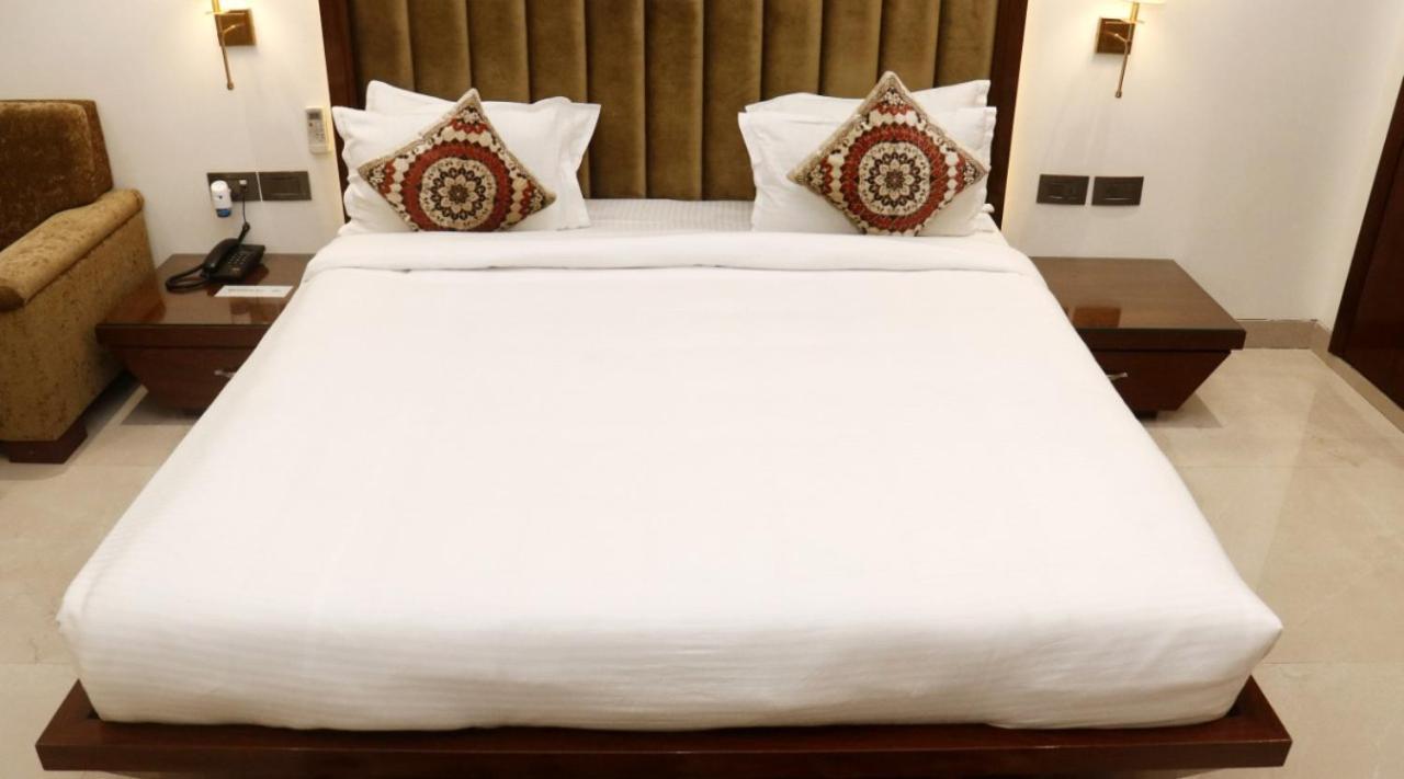Moon And Mars Resort Tilsahri Esterno foto